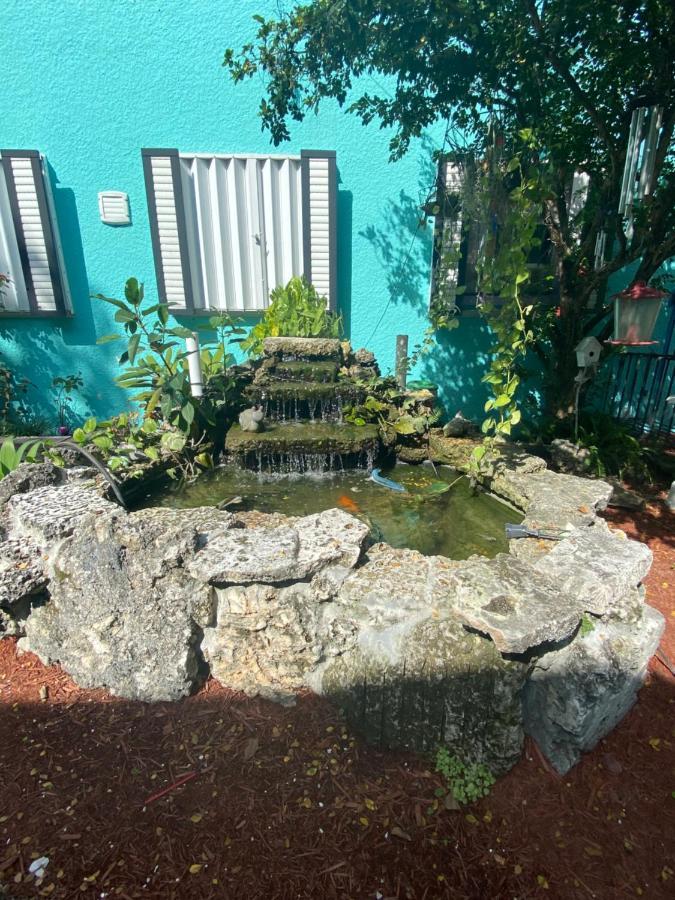 Hoosville Hostel Florida City Exteriér fotografie